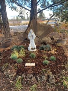 Nativity Lutheran Church statue