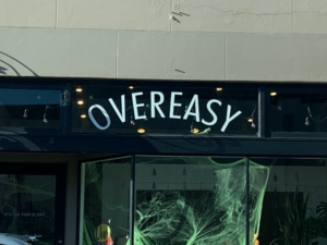 2023-10-26 Overeasy Cafe1